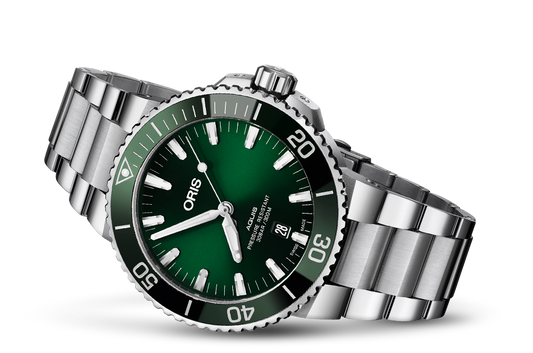 オリス アクイスデイト 43.5 mm ステンレススティール（グリーンダイヤル）